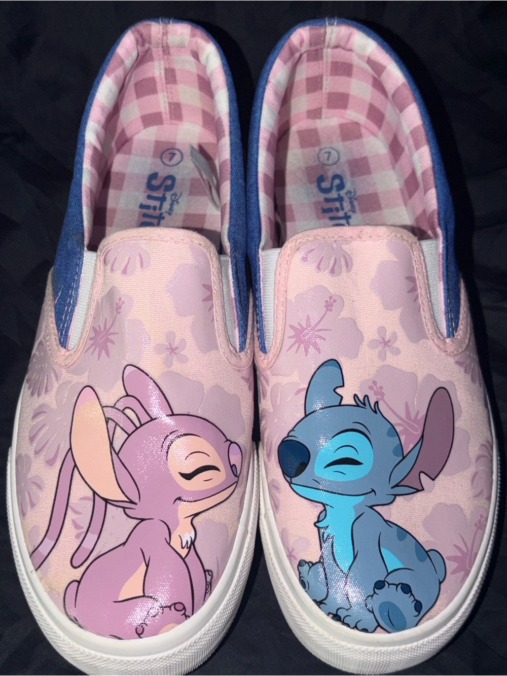 Women’s Size 7 GROUND UP DISNEY STITCH & ANGEL SHOES